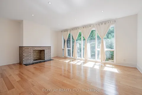 46 Wallingford Road, ON M3A 2T9