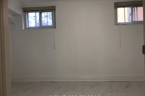 596 Glenholme Avenue, ON M6E 3G4