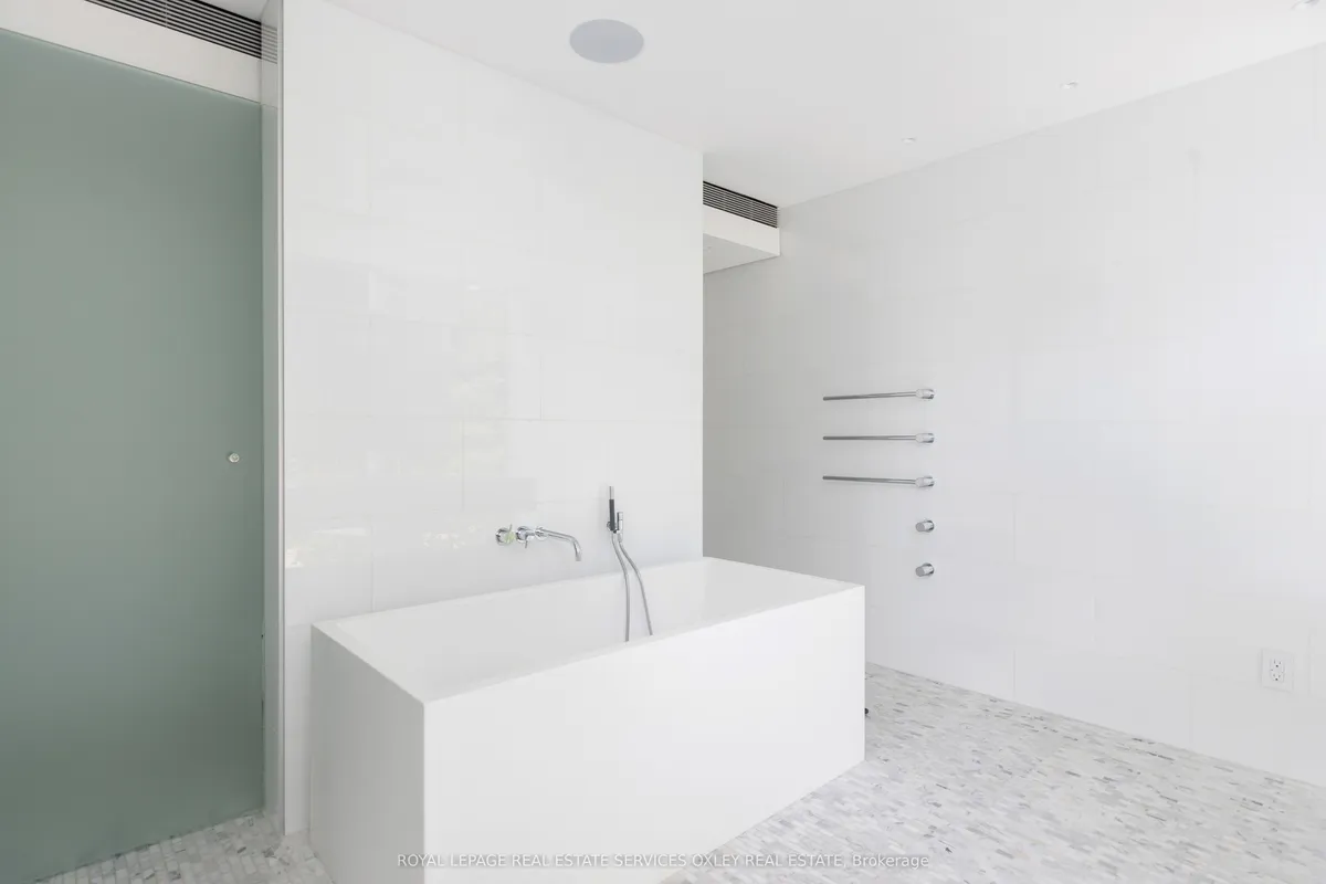 11 Beaumont Road, ON M4W 1V4