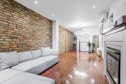 490 Montrose Avenue, ON M6G 3H1