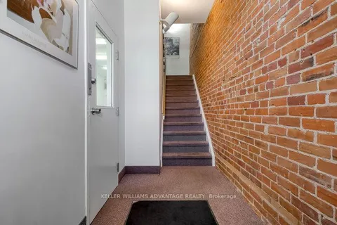 157 Gerrard Street, ON M5A 2E4