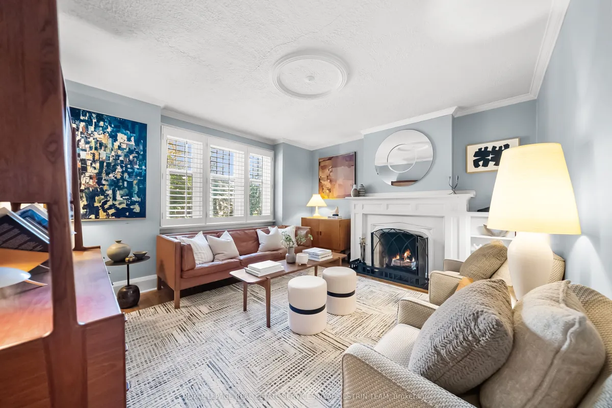 26 MacNaughton Road, ON M4G 3H4