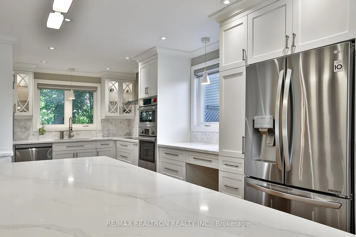 21 Meadowglade Crescent, ON M2J 1C6