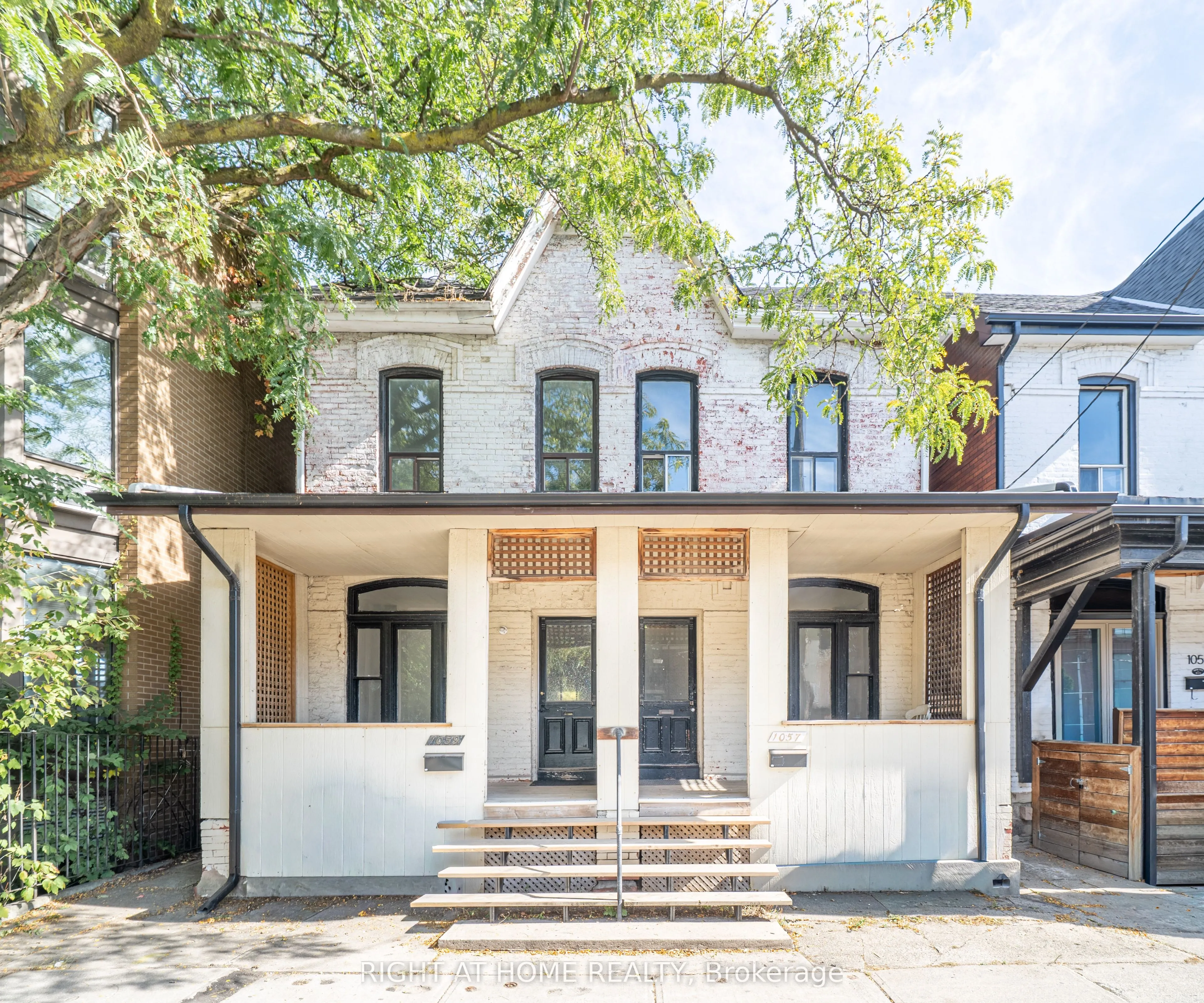 1057 Bathurst Street, ON M5R 3G8