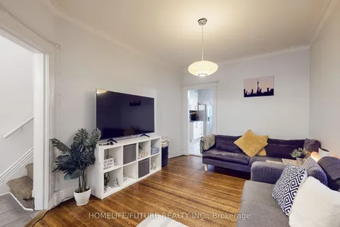 358 Brock Avenue, ON M6H 3N3