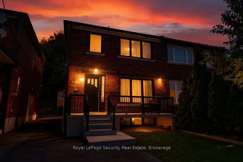 2169 Dufferin Street, ON M6E 3R9