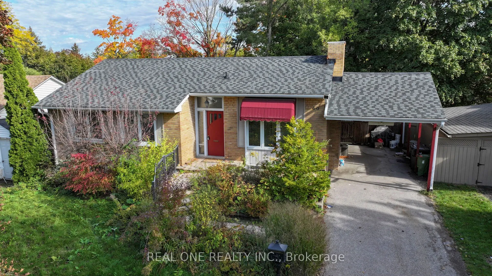 60 Paperbirch Drive, ON M3C 2E7