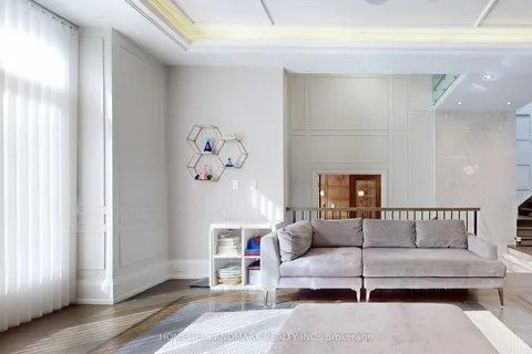 120 Byng Avenue, ON M2N 4K4