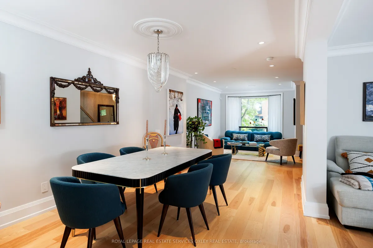 26 Mcmaster Avenue, ON M4V 1A9