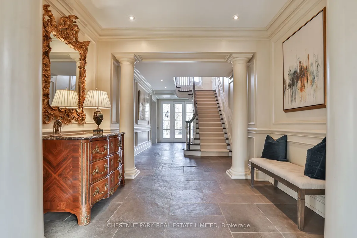 170 Roxborough Drive, ON M4W 1X8