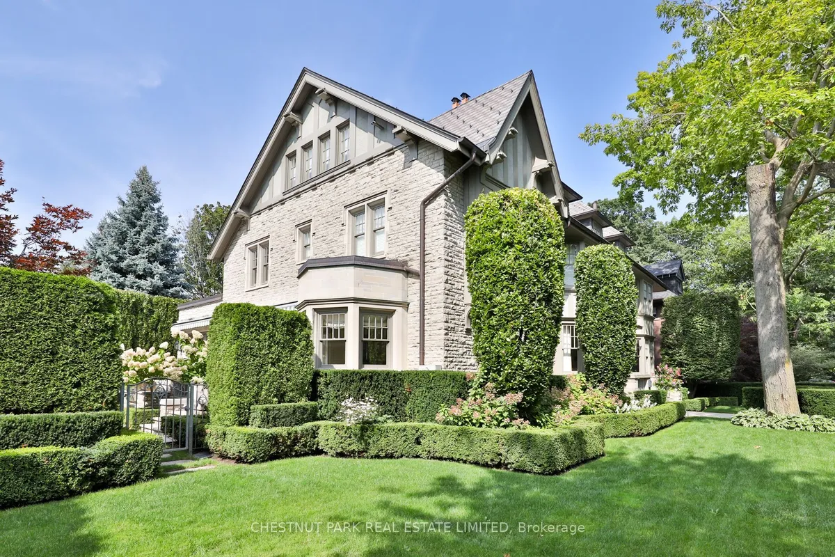 170 Roxborough Drive, ON M4W 1X8