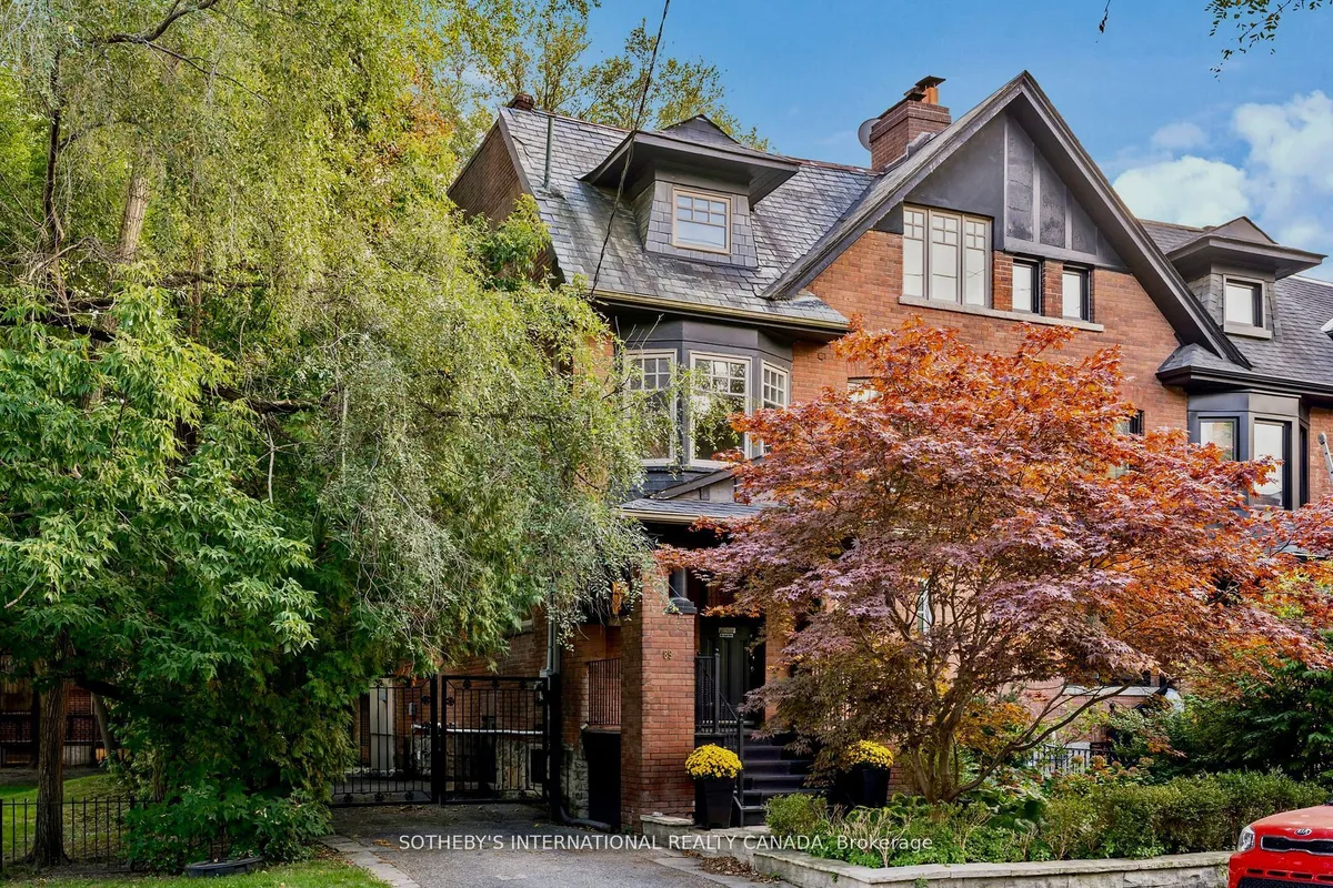 89 Bernard Avenue, ON M5R 1R8