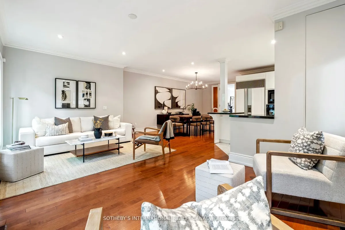 89 Bernard Avenue, ON M5R 1R8