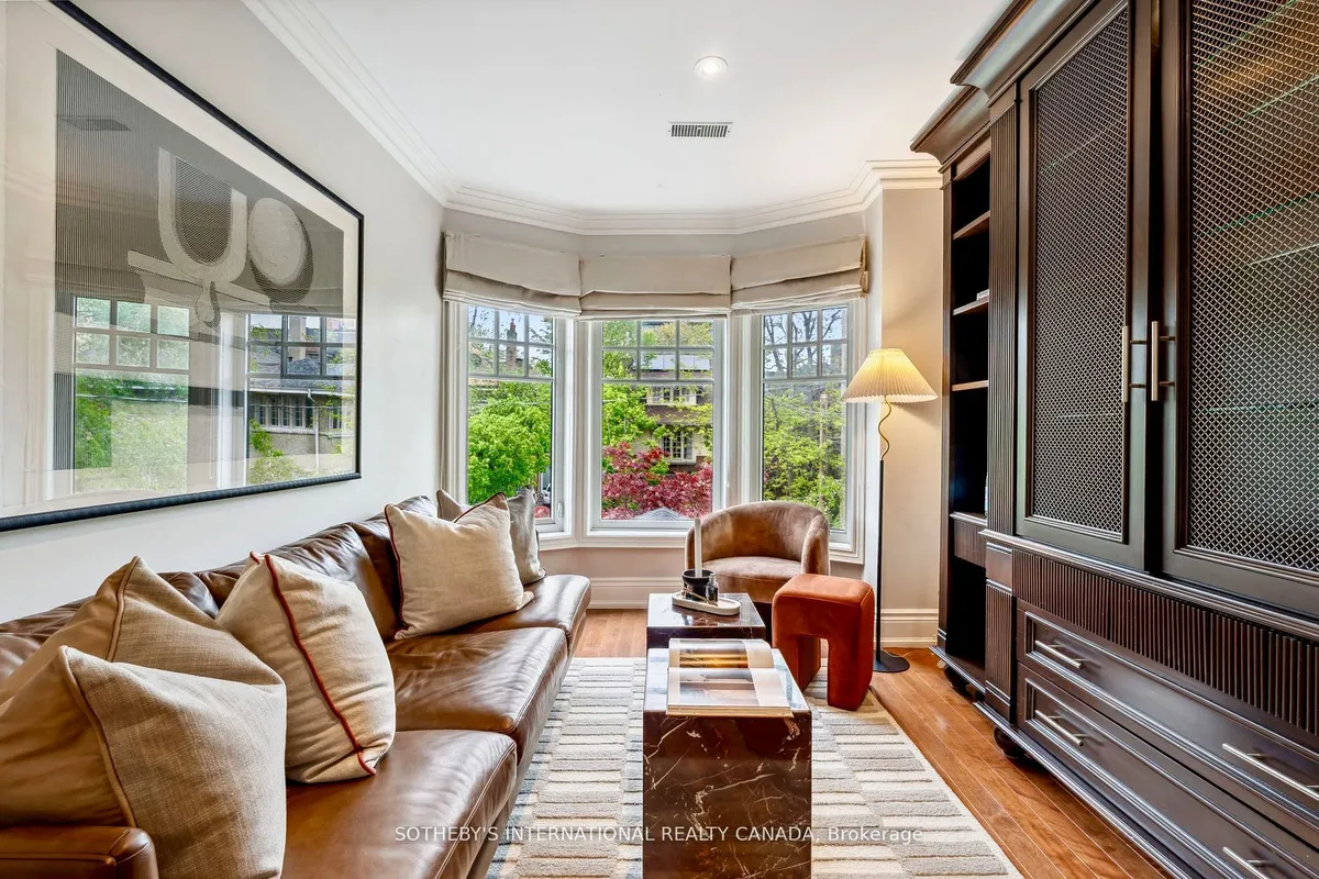 89 Bernard Avenue, ON M5R 1R8