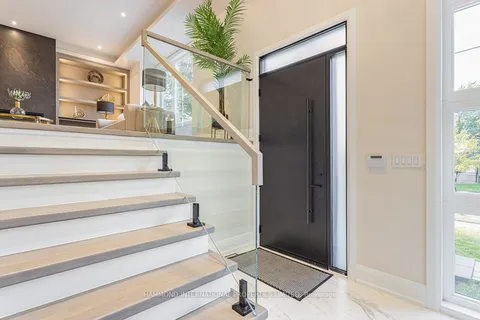 97 Ranee Avenue, ON M6A 1N1