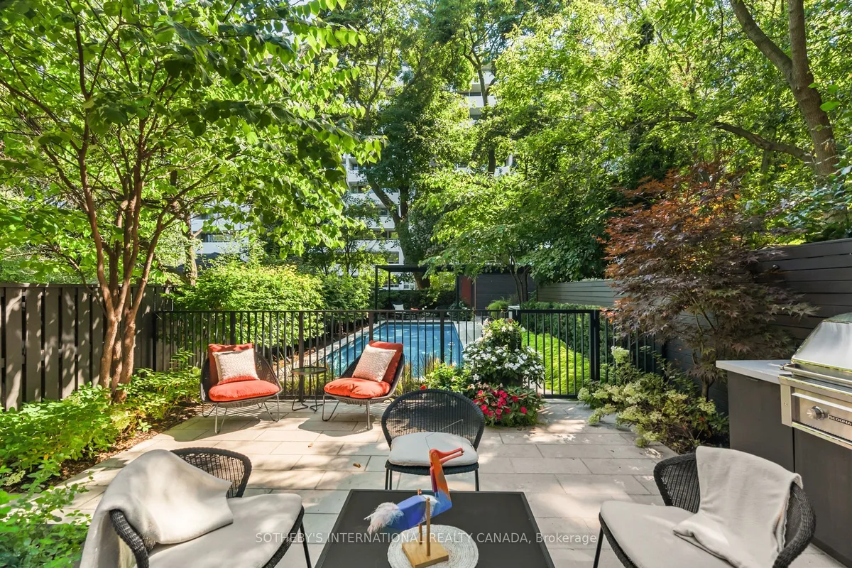 67 Heath Street, ON M4V 1T2