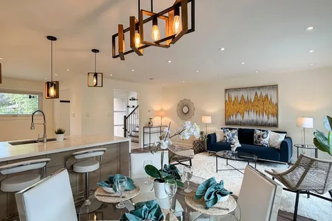 49 Houston Crescent, ON M2J 3H7