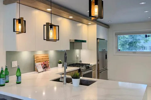 49 Houston Crescent, ON M2J 3H7