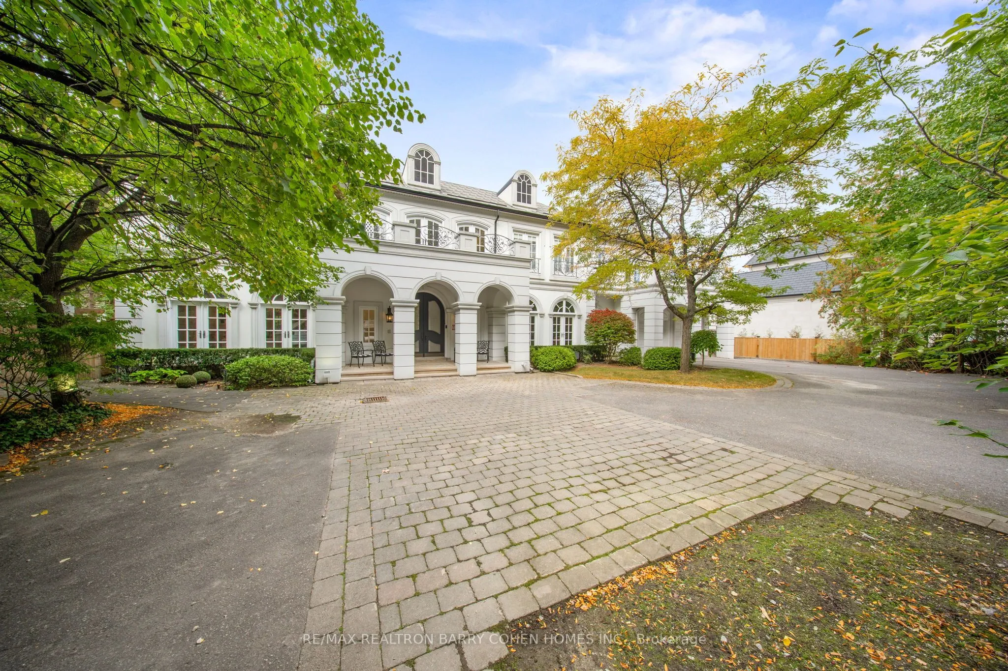 180 Sandringham Drive, ON M3H 1E3