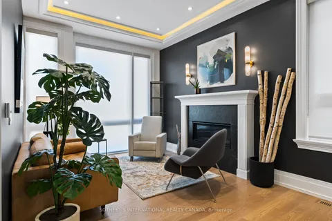 71 Yorkview Drive, ON M2R 1J7