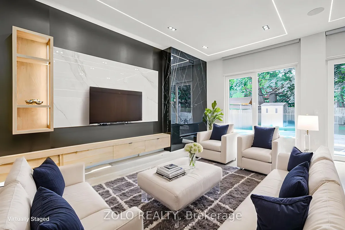 151 Dewbourne Avenue, ON M6C 1Z1