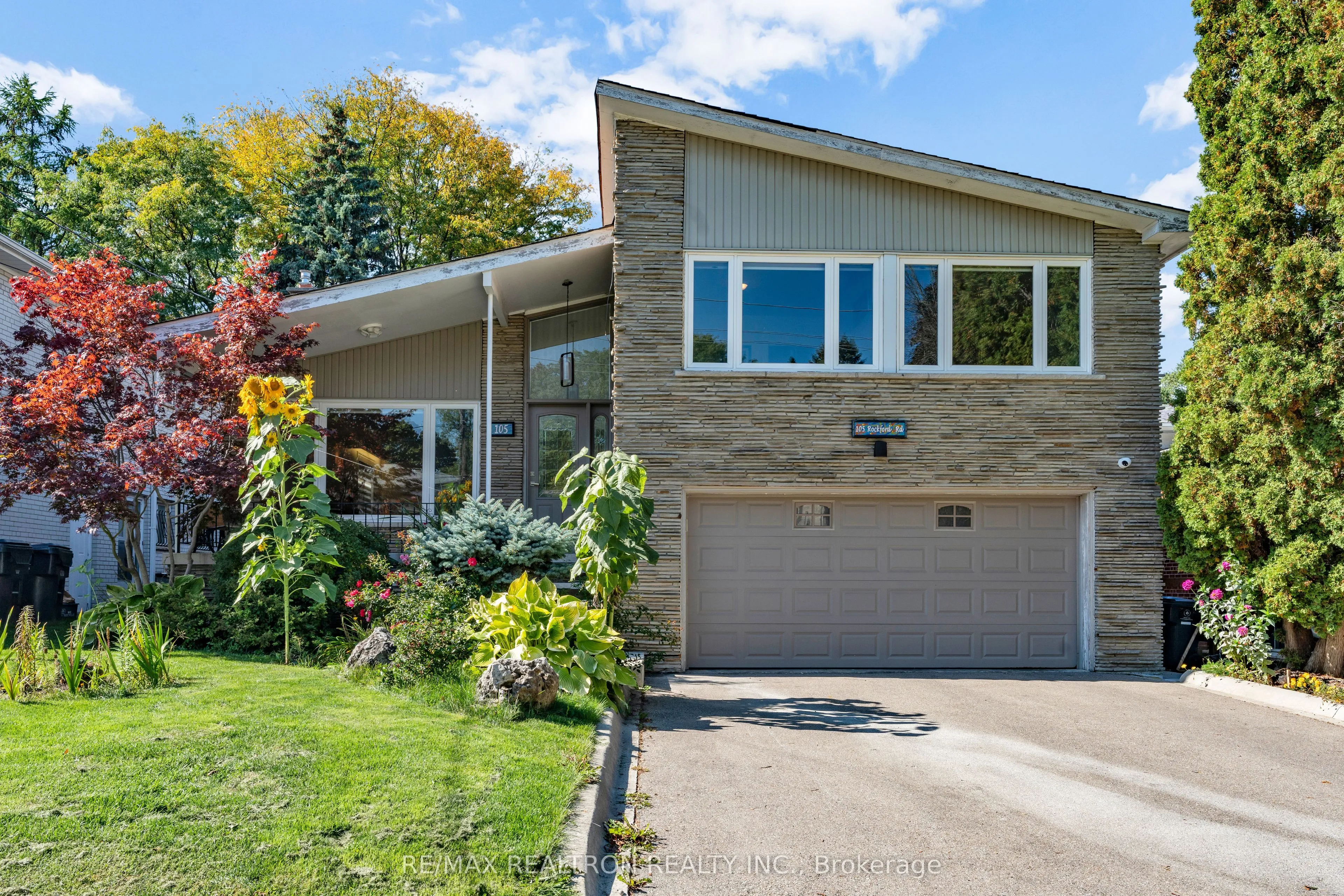 105 Rockford Road, ON M2R 3A9