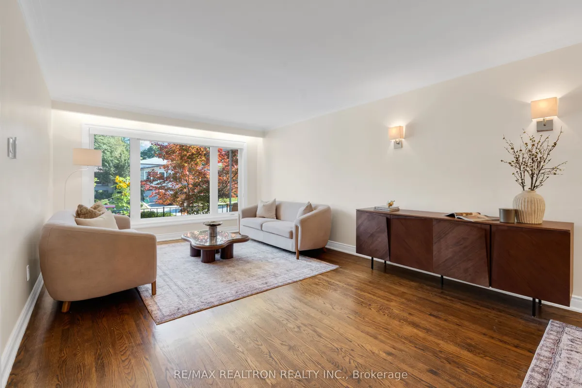 105 Rockford Road, ON M2R 3A9