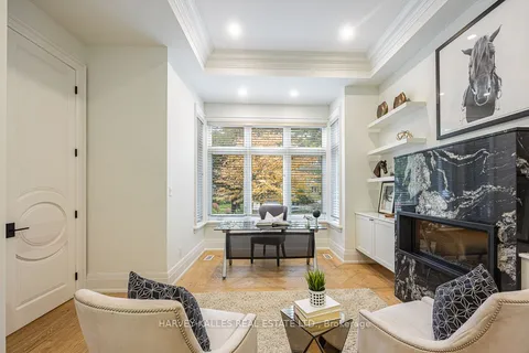 85 Chaplin Crescent, ON M5P 1A4