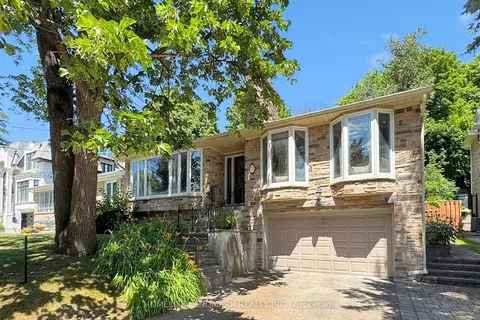 61 Whittaker Crescent, ON M2K 1K9