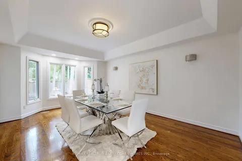 12 Larkfield Drive, ON M3B 2H1