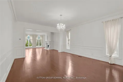 48 Berkindale Drive, ON M2L 1Z8