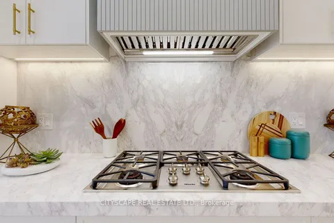 81A Oriole Road, ON M4V 2G2