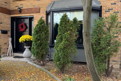 30 Chiswell Crescent, ON M2N 6E1