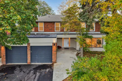 40 Rondeau Drive, ON M2H 1R7