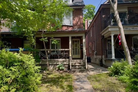 221 Albany Avenue, ON M5R 3C7