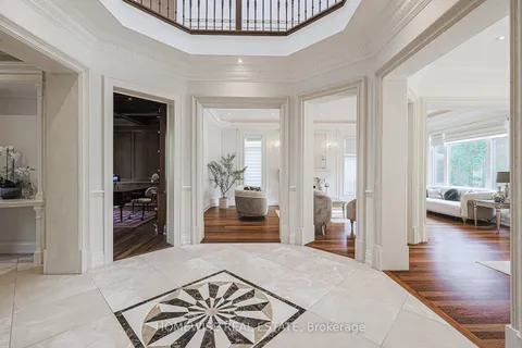 2706 Bayview Avenue, ON M2L 1B9