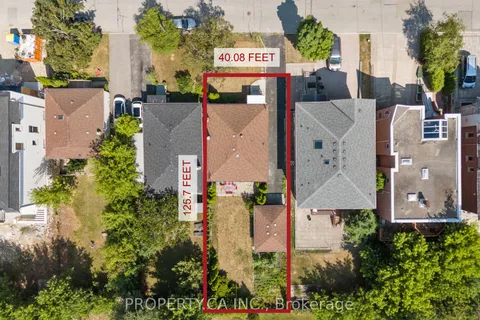 35 Farrell Avenue, ON M2R 1C7