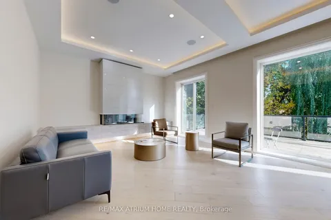 111 Banstock Drive, ON M2K 2H7