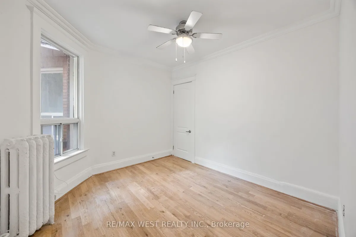 937 Bathurst Street, ON M5R 3G4