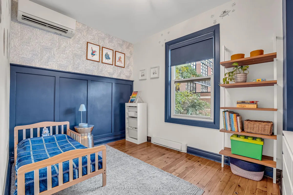 106 Sumach Street, ON M5A 3J9