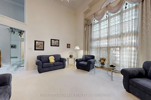 411 Cummer Avenue, ON M2M 2G3