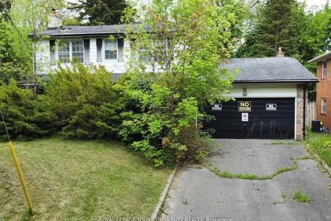 225 Old Yonge Street, ON M2P 1R5