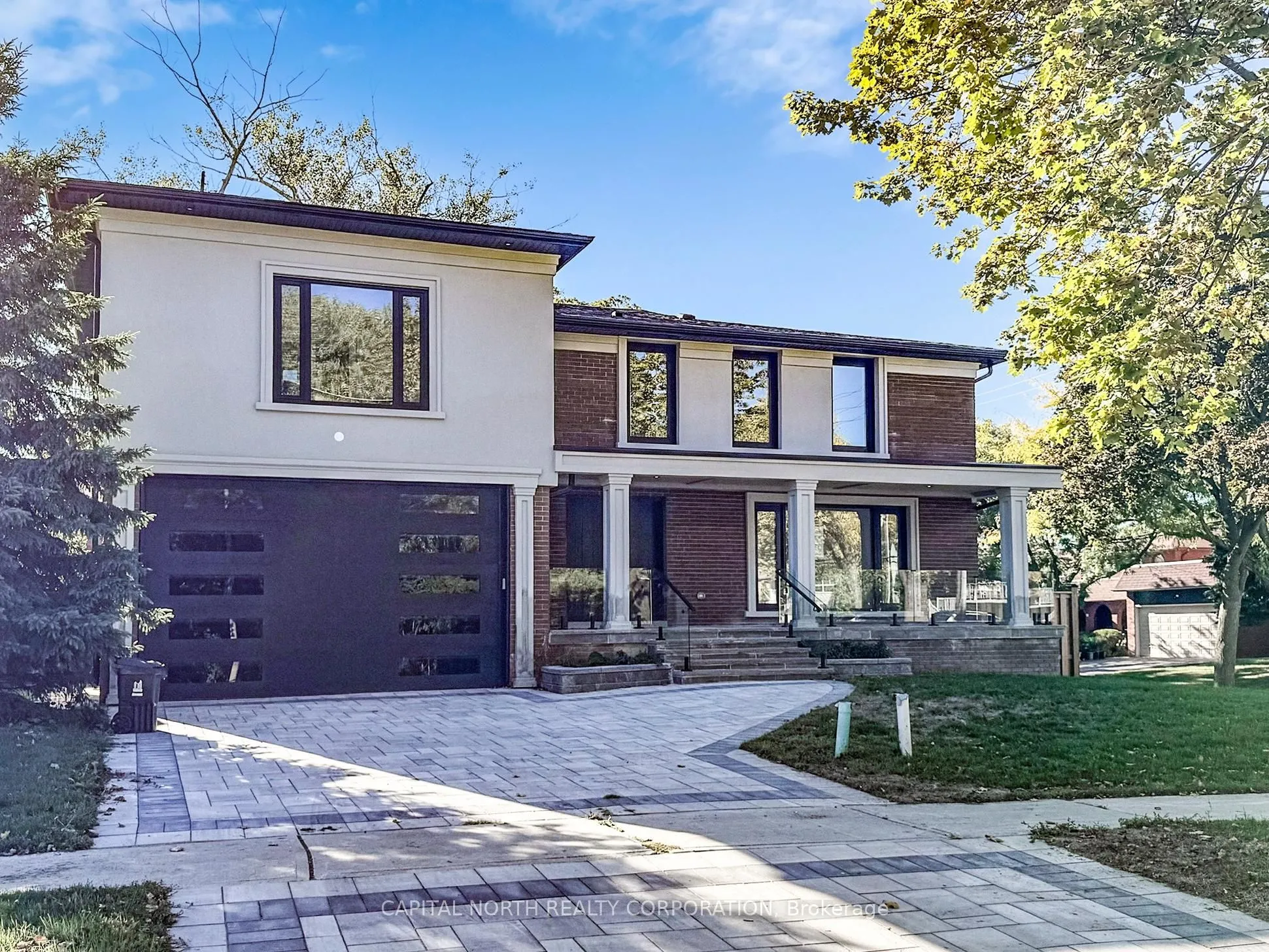 2 Inglis Gate, ON M2R 3G3