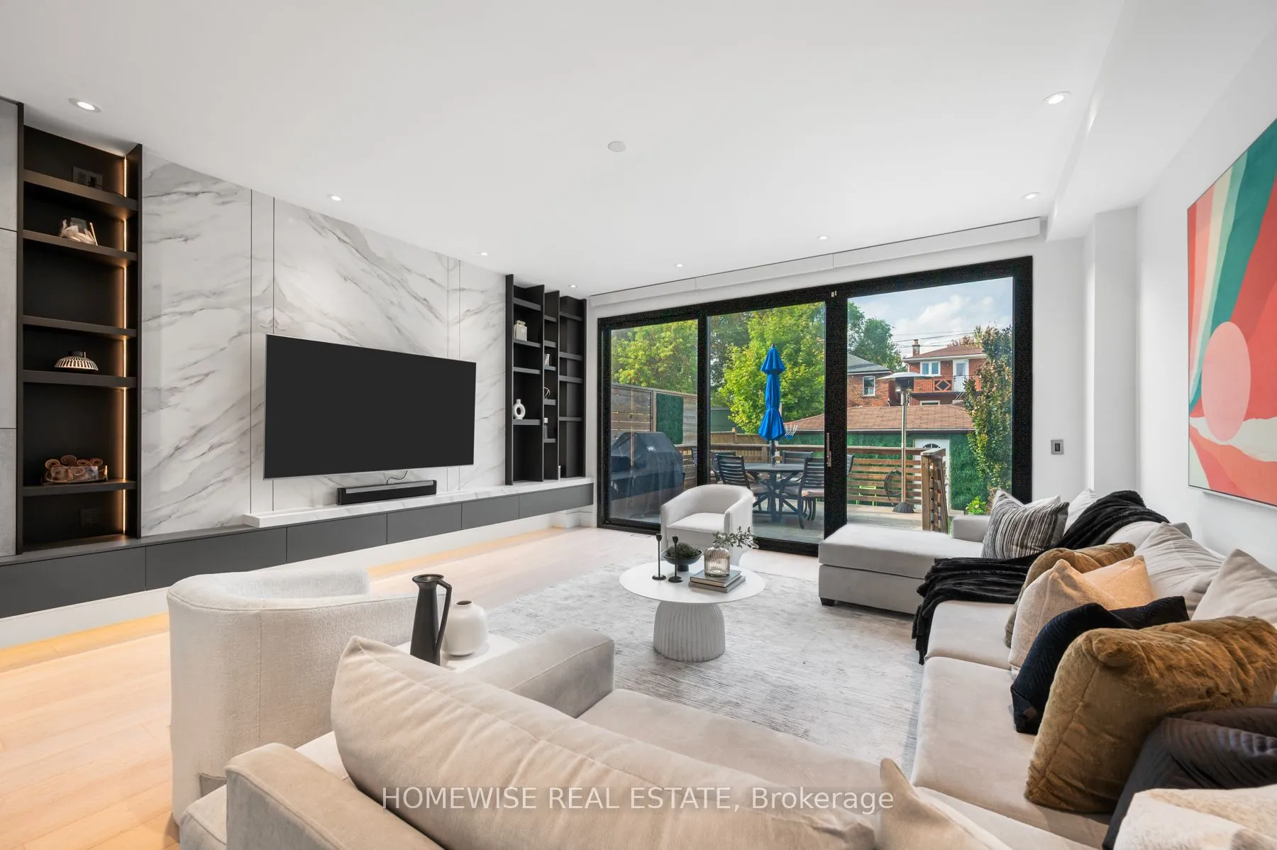 20 Clovelly Avenue, ON M6C 1Y1