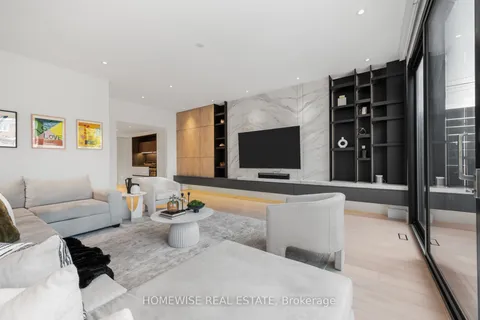 20 Clovelly Avenue, ON M6C 1Y1