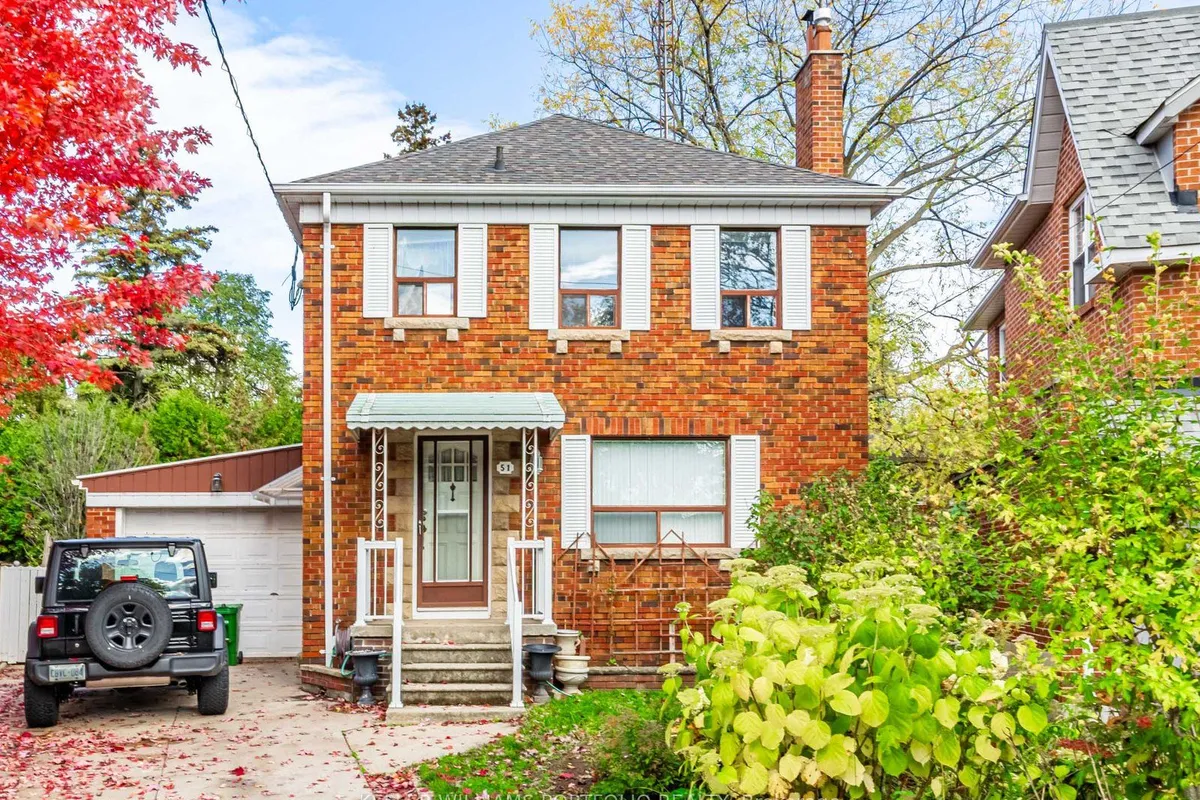 51 Glenavy Avenue, ON M4P 2T9