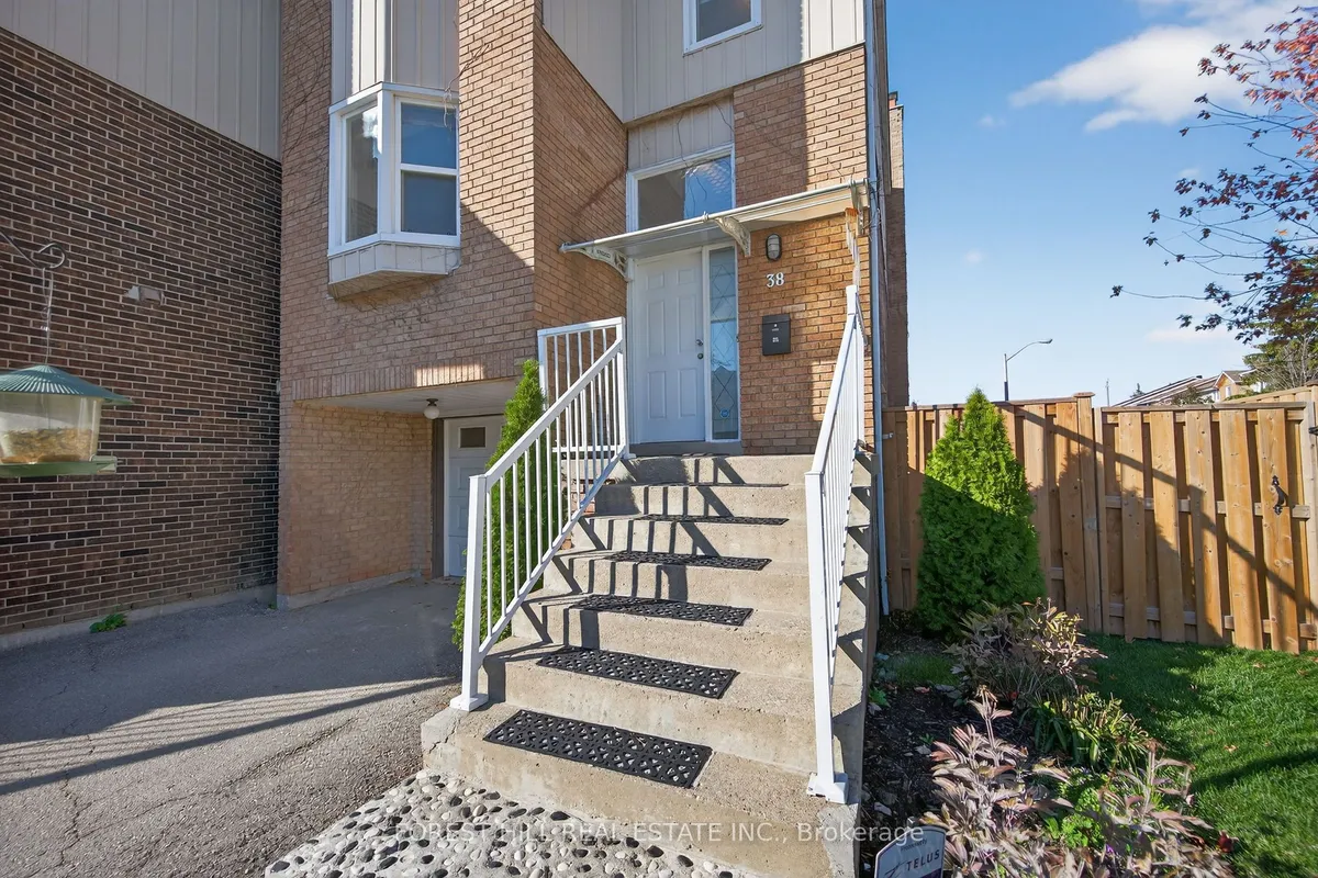 38 Carnival Court, ON M2R 3T8