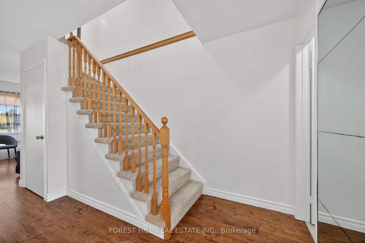 38 Carnival Court, ON M2R 3T8