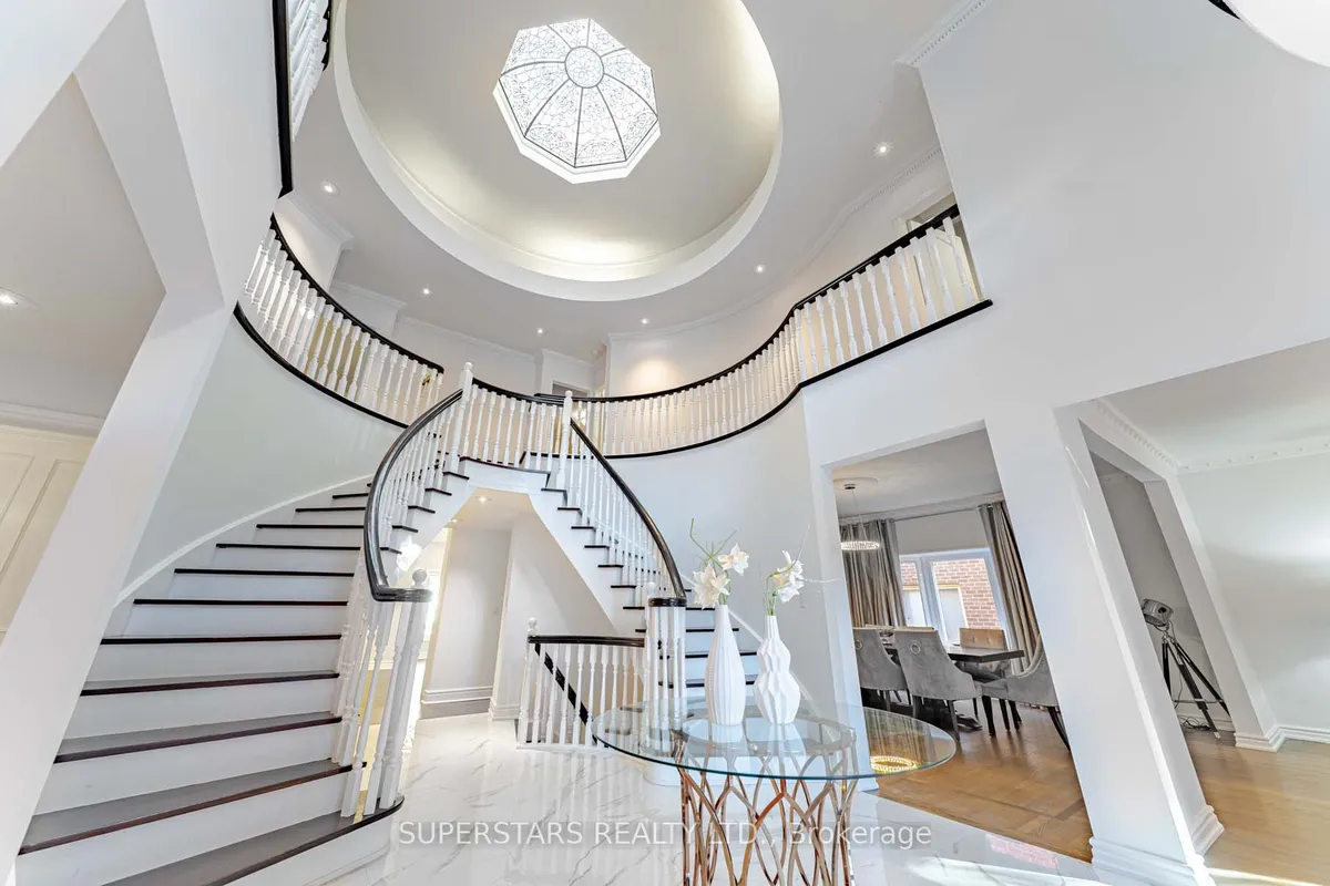 42 Grangemill Crescent, ON M3B 2J2