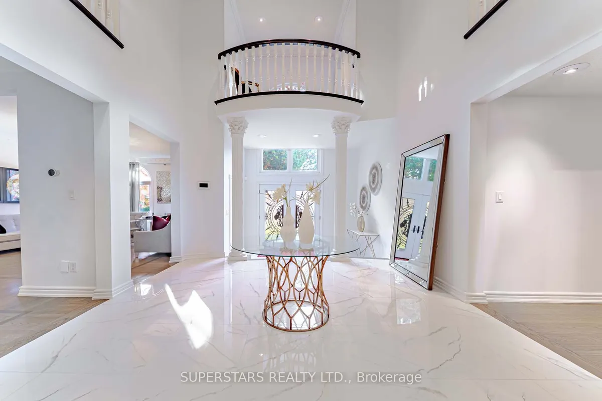 42 Grangemill Crescent, ON M3B 2J2